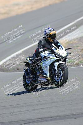 media/Feb-05-2023-Classic Track Day (Sun) [[c35aca4a42]]/Group 3/session 1 turn 9/